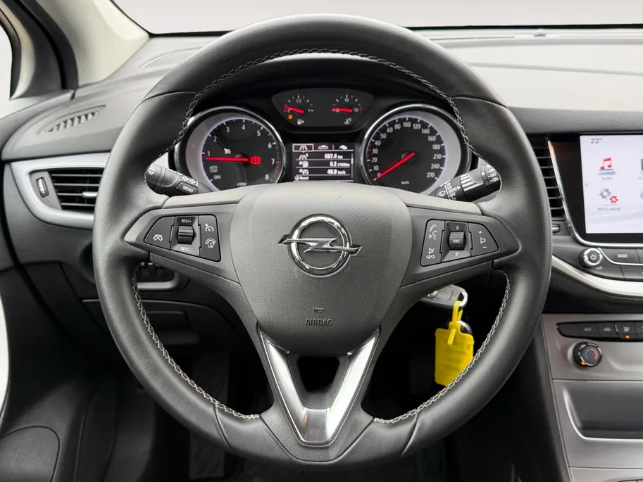 Opel Astra 1.0 Online Edition | NL auto | Cruise control | Navigatie | Parkeersensoren voor en achter | Achteruitrijcamera | 16' lichtmetalen velgen | Airco |  Bovag garantie |