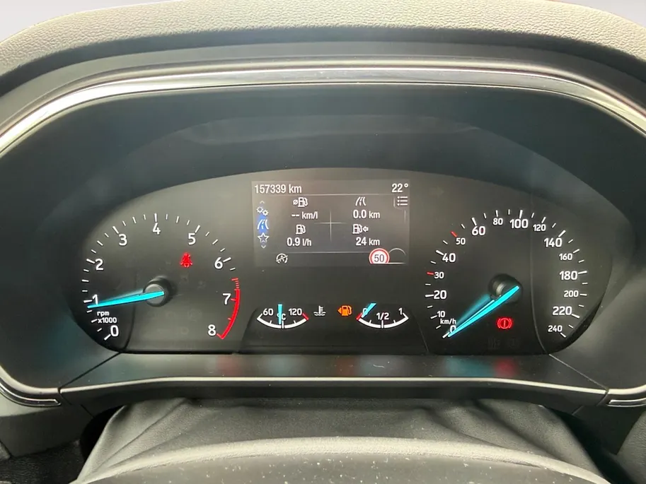 Ford Focus Wagon 1.0 EcoBoost Titanium Business | Trekhaak | HUD | Achteruitrijcamera | Winter Pack | Dodehoek detectie | Elektr. Achterklep | 12 maanden garantie! |