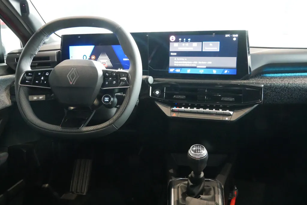 Renault Clio 1.2 TCe 115 techno | Beschikbaar per 26 september 2026| Rijdende demonstratie auto