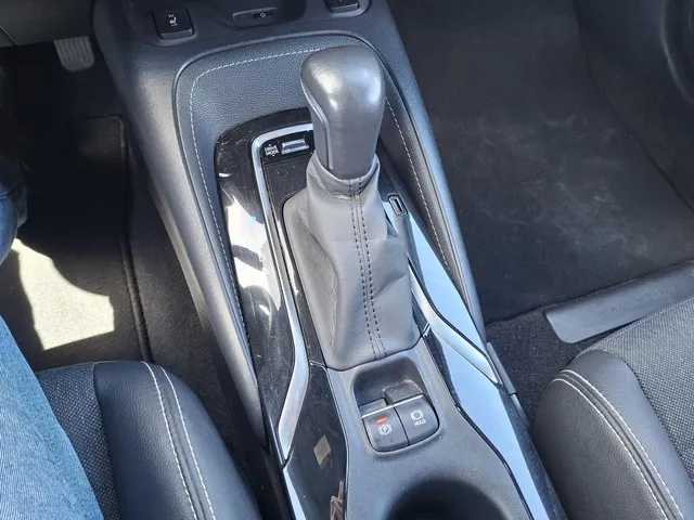 Toyota Corolla Touring Sports 1.8 Hybrid Dynamic AUTOMAAT | rijklaarprijs!!