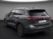 Volkswagen Tiguan 1.5eTSI/150PK Energy · Trekhaak · Stoelverwarming · Apple/Android Car Play ·  Navigatie ·  360°Camera + Parkeersensoren · Garantie t/m 21-01-2028