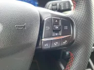 Ford Focus Wagon 1.0 EcoBoost Hybrid ST Line X 155Pk | NL-Auto | 1e eigenaar | Winterpack | Driver Assistancepack | El. Trekhaak | 18' Lichtmetaal | Adaptive Cruisecontrol | Dodehoekdetectie | AGR-best. stoel | B&O Audio |
