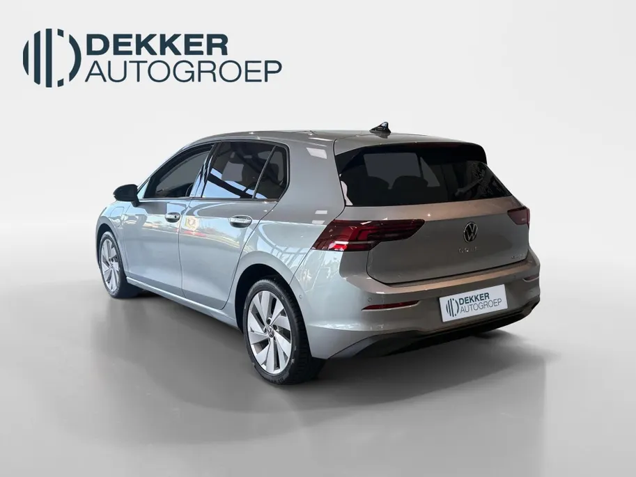 Volkswagen Golf 1.5 eHybrid PHEV Life Edition 8.5 Facelift stoelverw.