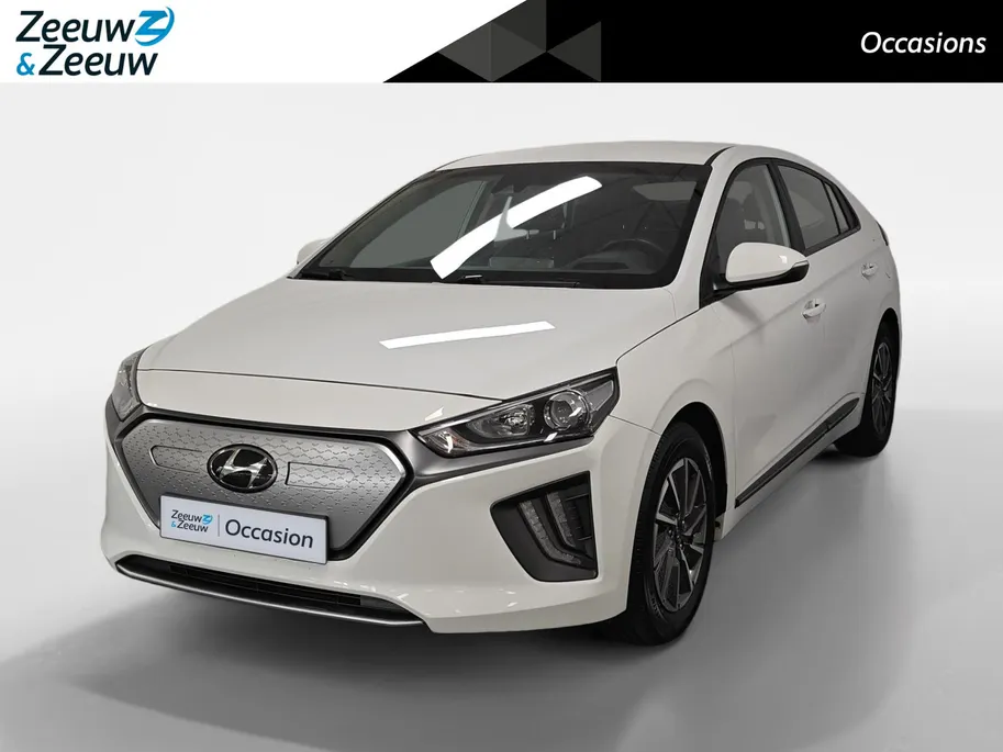 Hyundai IONIQ Comfort EV 38 kWh AUTOMAAT NAVI AIRCO CAMERA CRUISE CONTROLE STOELVERWARMING STUURVERWARMING APPLE CARPLAY ANDROID AUTO ZEER MOOIE AUTO
