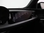 Audi Q5 Sportback 2.0 TFSI e-hybrid 367pk Quattro S edition Competition · Panoramadak · Inklap. Trekhaak · 360 Camera · Matrix LED · Elek. Stoelen · RS Carbon Styling Pack · Garantie t/m 10-12-2030 of 100.000km