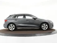 Audi A3 Sportback 35 TFSI 150pk S-Tronic S Edition · Camera · Apple/Android Car Play · Stoelverwarming · Parkeer assistent · Sportstoelen · Garantie t/m 13-06-2027 of 100.000km
