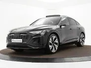 Audi Q8 Sportback e-tron 55 quattro S Edition 408pk / 115 kWh · SOH 93,6% · Panoramadak · 360 Camera · Luchtvering · Keyless · 360 Camera · Keyless · Matrix LED · 22'Velgen ·