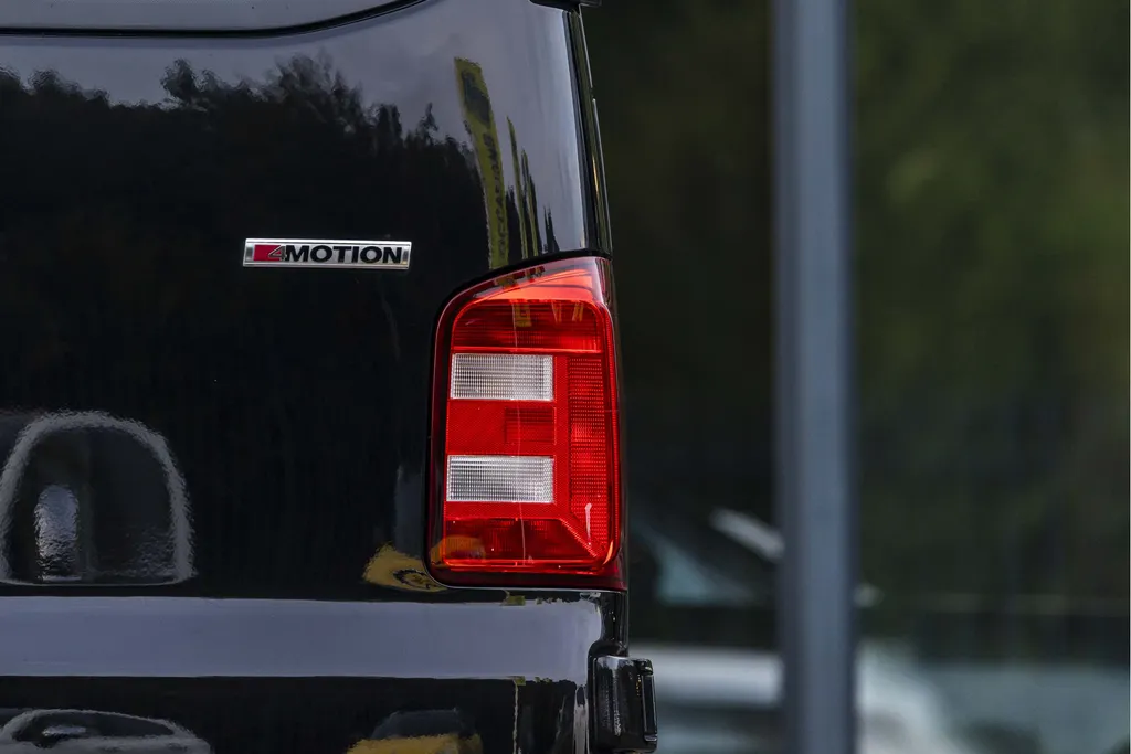 Volkswagen Transporter 2.0 TDI L2H1 DC 4Motion Highline EX.BTW