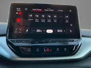 Volkswagen ID.4 Style 52 kWh 125kW/170PK · Apple Carplay/Android Auto · Parkeersensoren · Navigatie