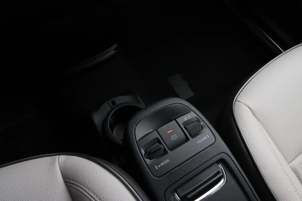 Fiat 500C La Prima by Bocelli 42 kWh | JBL | Winter | Camera | 17' VERKOCHT