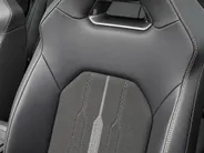 CUPRA Formentor 1.4e-Hybrid 180kW/245PK VZ · Panoramadak · Trekhaak · Camera + Parkeersensoren · Apple/Android Car Play ·