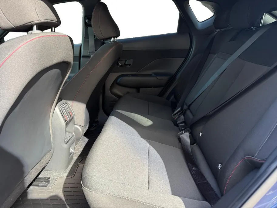 Hyundai Kona Electric N Line Business 64.8 kWh | Demo | Stoelverwarming | Navigatie | Apple CarPlay & Android Auto | 510 km rijbereik |