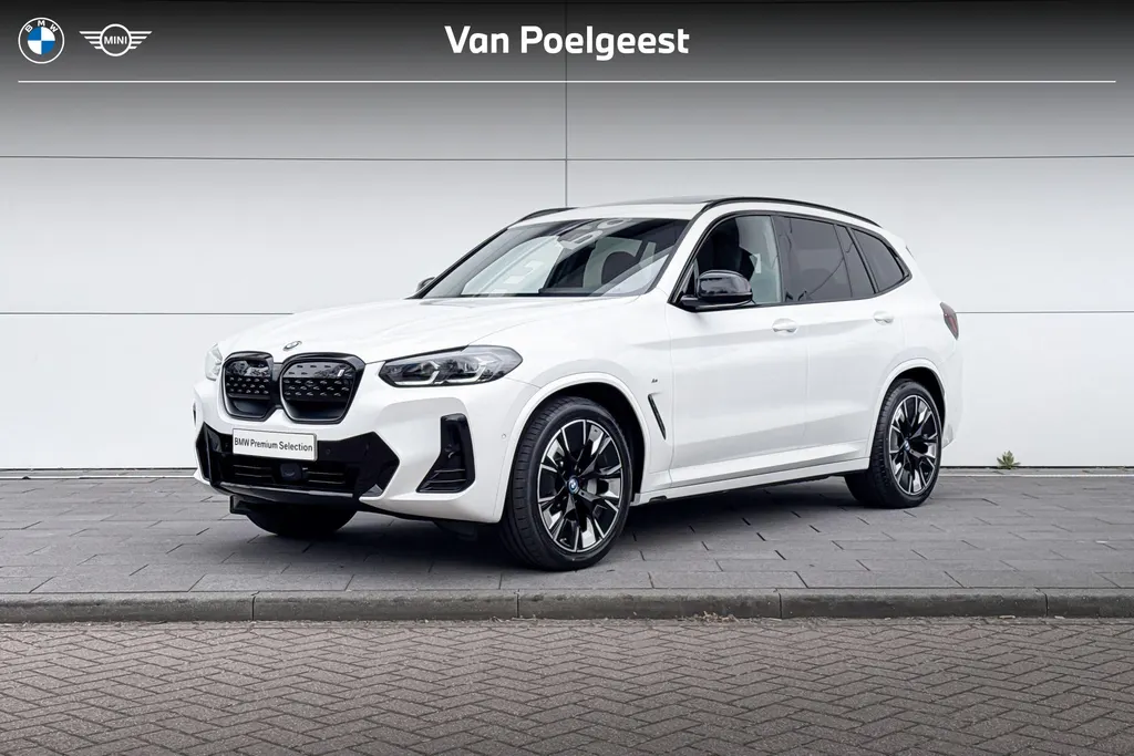 BMW iX3 Executive 80 kWh