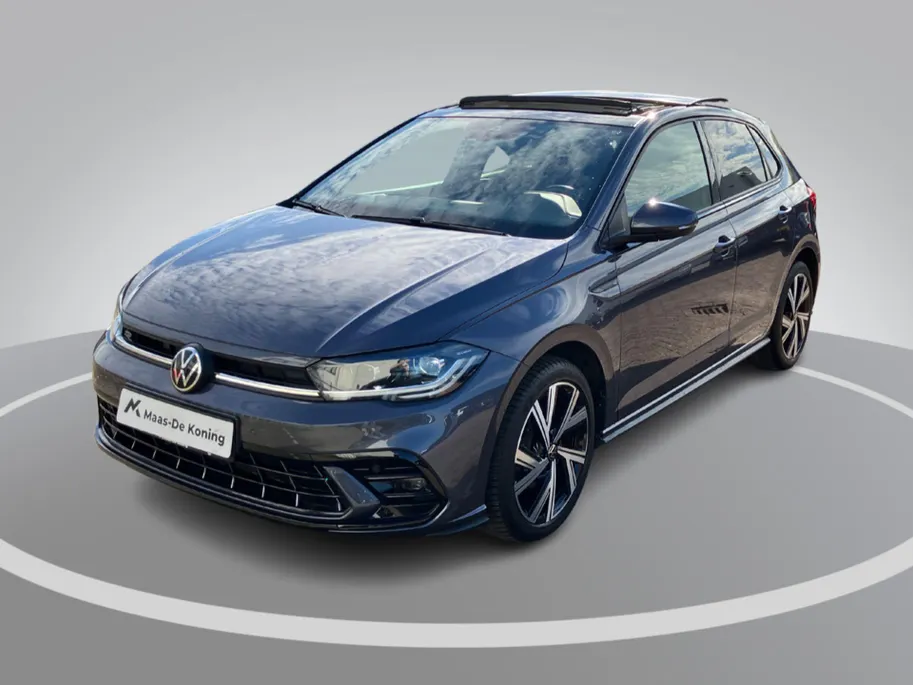 Volkswagen Polo 1.0TSI/110PK DSG R-Line · Panoramadak · Apple/Android Car Play · Camera · Navigatie · Trekhaak · 17'' velgen · Stoelverwarming ·