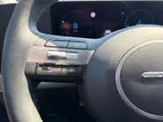 Hyundai Kona Electric Comfort Smart 64.8 kWh | TWO TONE | APPLE CARPLAY / ANDROID AUTO | SNELLADEN | PARKEERHULP | incl fabrieksgarantie!
