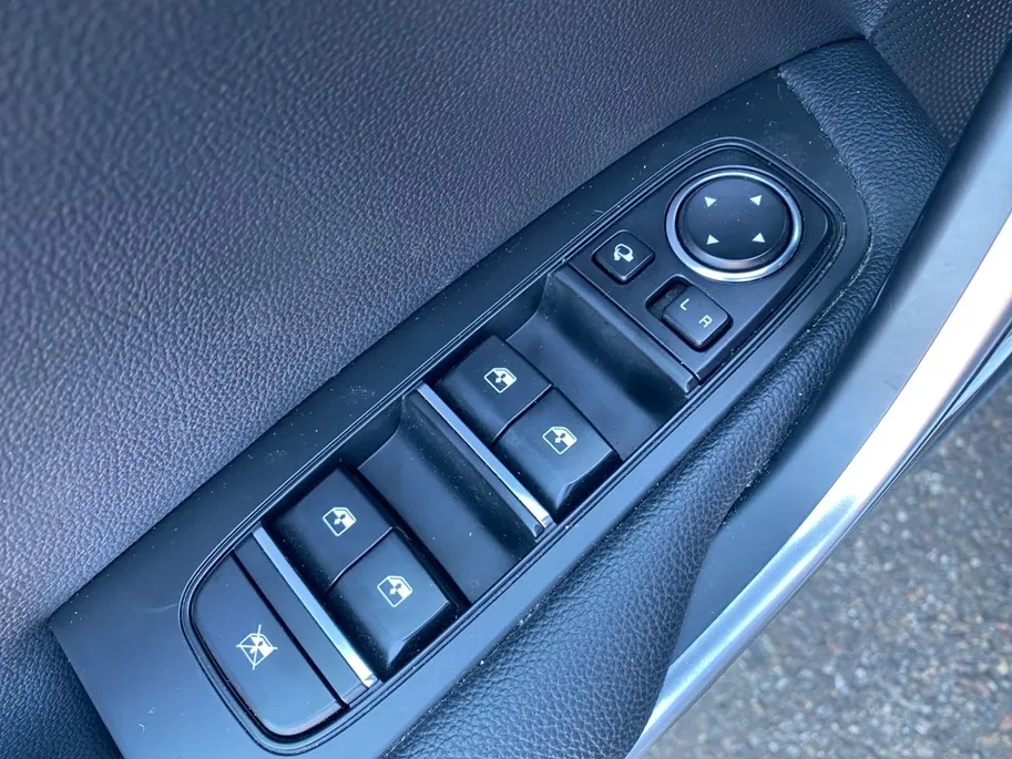 Kia Ceed Sportswagon 1.6 GDI PHEV ExecutiveLine Automaat | Navi | Clima | Camera | Stoelventilatie | Stoel-/Stuurverwarming | Leder & Memory Seats