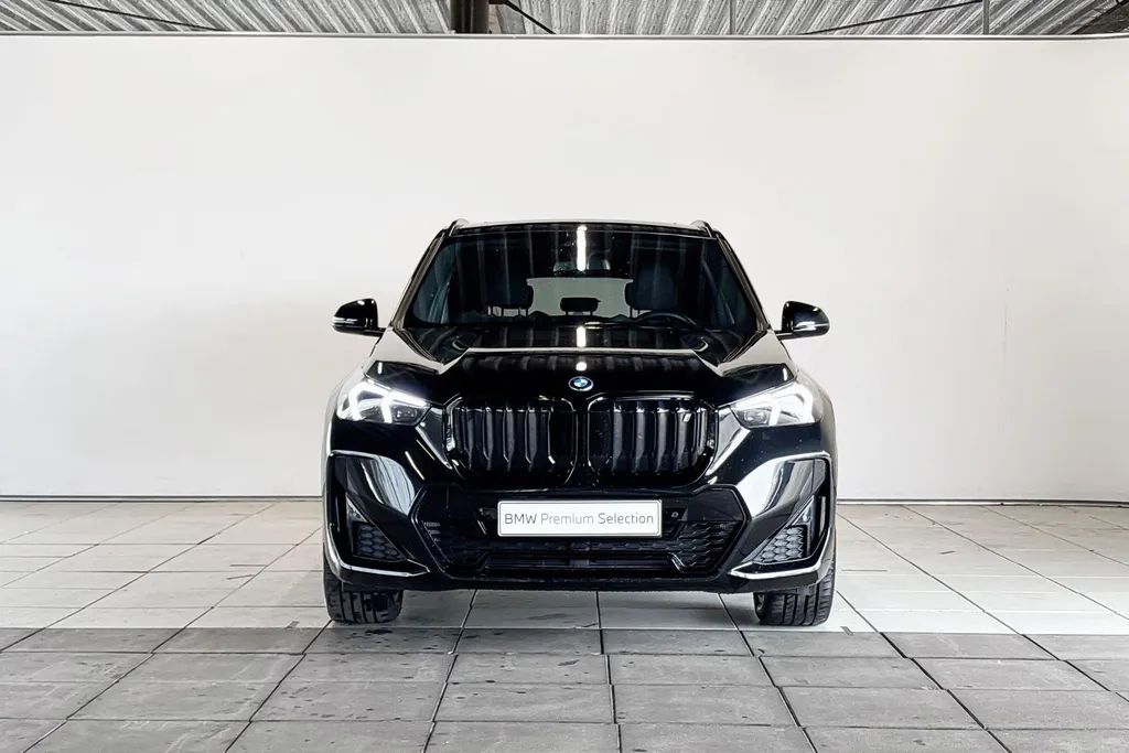 BMW iX1 eDrive20 M Sport Edition Premium Pack