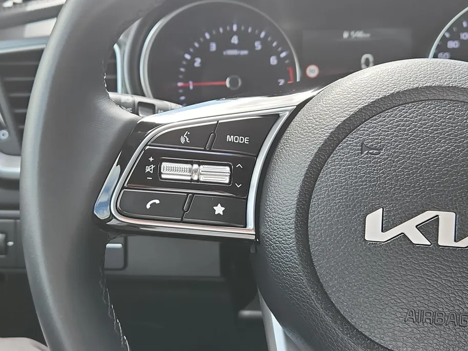 Kia Ceed Sportswagon 1.0 T-GDi ComfortLine | Camera | Navi | Apple Carplay | Android Auto | Lichtmetalen Velgen |