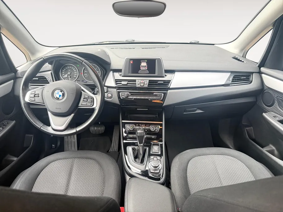 BMW 2 Serie Active Tourer 218i Executive | Cruise Control | Parkeersensoren | Stoelverwarming voor | Climate Control | Bluetooth | 12 maanden garantie!