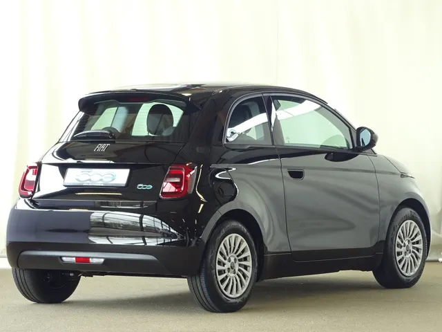Fiat 500e Action 24 kWh