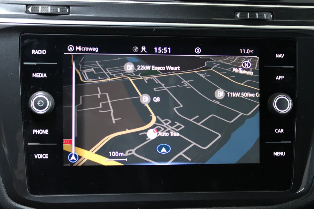 Volkswagen Tiguan Allspace 1.5 TSI DSG-7 R-Line Business 7p. 7-persoons / Stoel + Stuurverwarming / Camera / Elektr. klep /