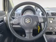 Suzuki Splash 1.0 Exclusive | Airco |Lichtmetalen velgen | Stoelverwarming | Radio / CD Speler