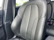 BMW X1 sDrive20i High Executive *Automaat*Navi*Camera*Schuif/kanteldak*Climate Control*Stoelverwarming*Lederen bekleding*LM. Velgen*Zeer nette auto!