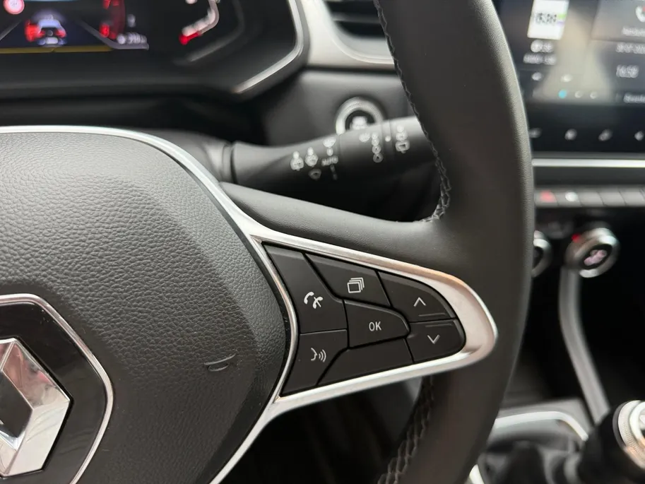Renault Captur 1.0 TCe 90 Intens | HOGE ZIT | TREKHAAK | APPLE / ANDROID CARPLAY | CRUISE/CLIMATE CONTROL