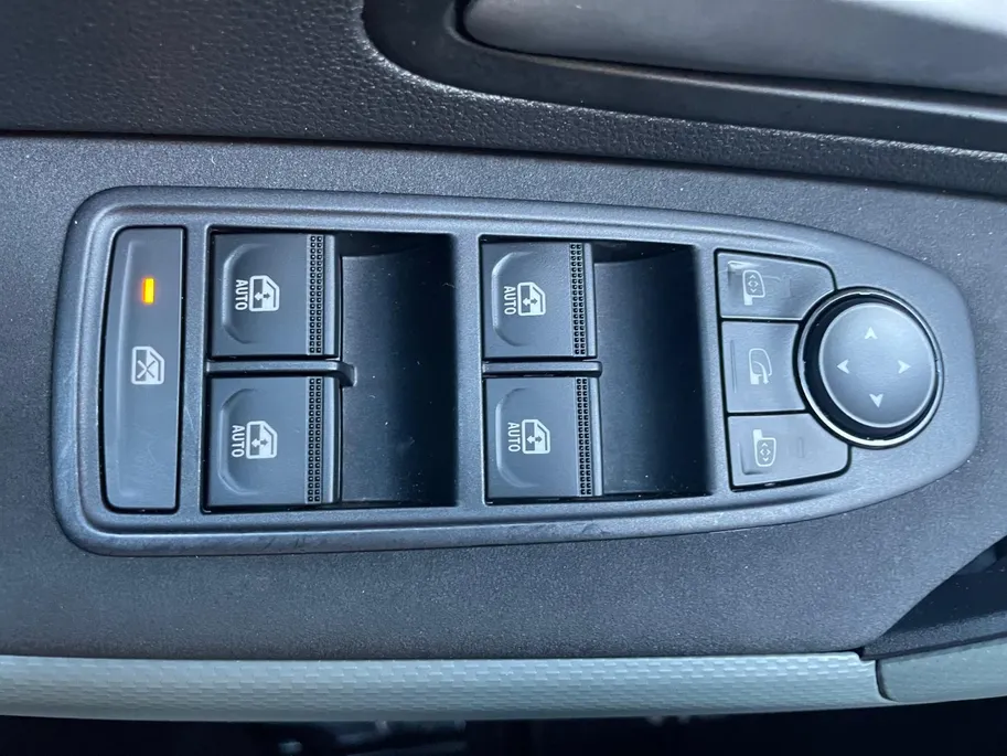 Dacia Bigster 1.8 Hybrid 155 Extreme *Automaat*Navi+360Camera*Schuif/kanteldak*Climate Control*Adapt Cruise Control*Zeer nette auto!