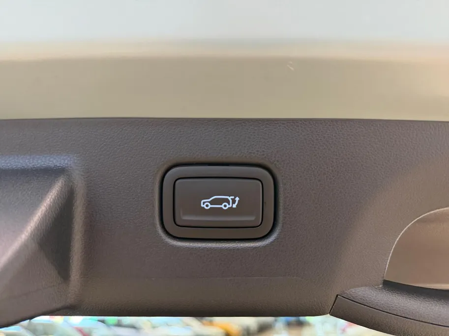 Hyundai Kona 1.6 HYBRID | PREMIUM SKY | OPEN DAK | MIRAGE GREEN |