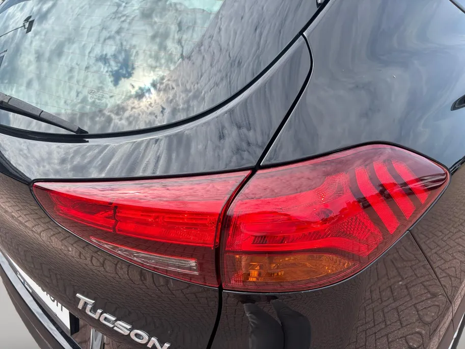 Hyundai Tucson 1.6 GDI Comfort *Navi+Camera*Trekhaak*Airco*LM.Velgem*Zeer nette auto!