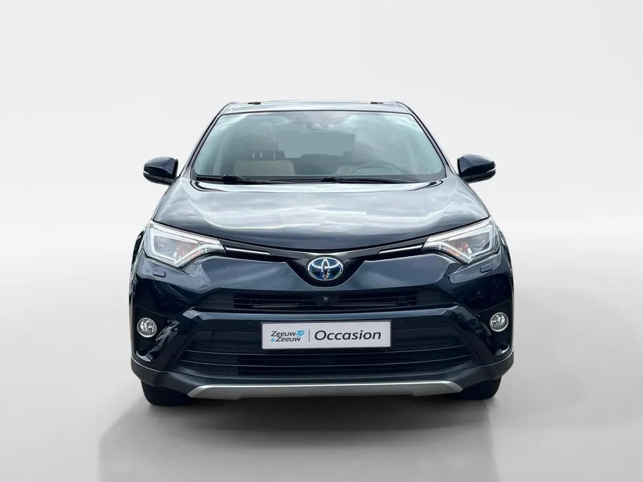 Toyota RAV4 2.5 Hybrid AWD Executive Business | Elektrische achterklep | Schuifdak | Lederen interieur | Trekhaak | 1.650 kg trekgewicht |