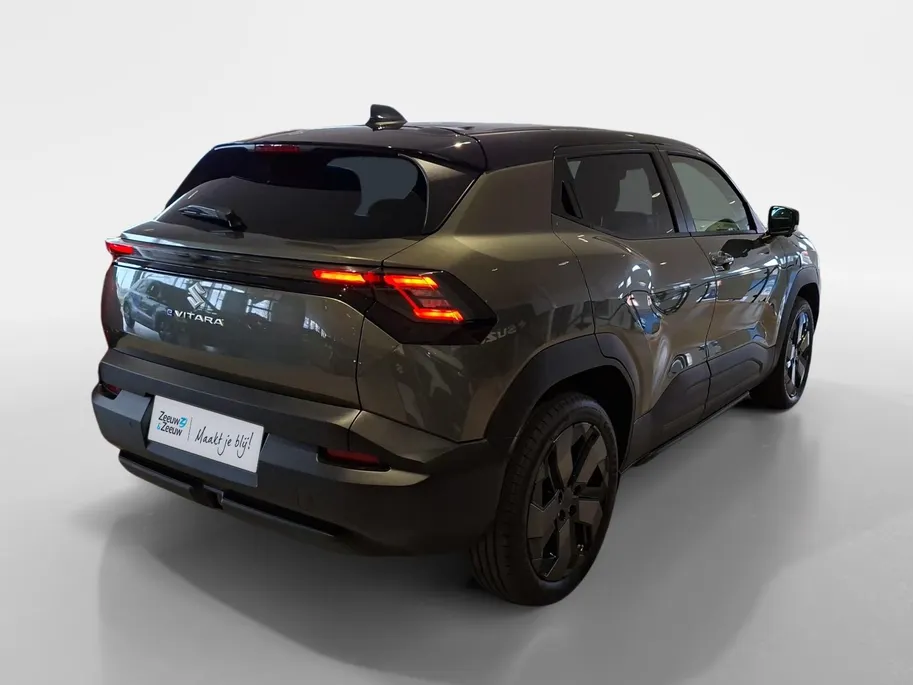Suzuki e Vitara Style 61 kWh | €2000 euro inruil premie | V.a. €575 in de private lease | Tot 10 jaar garantie