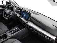 Volkswagen Golf Life Edition 1.5 eHybrid 204 PK 6 versn. DSG · Achteruitrijcamera · Draadloze telefoonlader · Prijs is inclusief inruilpremie · MEGA SALE