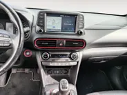Hyundai Kona 1.0 T-GDI Premium | Unieke uitvoering | Leder | Stoelverwarming | HUD |