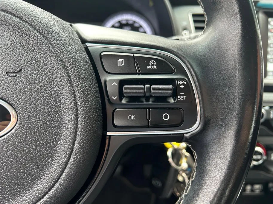 Kia Niro 1.6 GDi Hybrid DynamicLine | Trekhaak Vast + 13-Polige Stekker | All-Seasonbanden | Apple Carplay / Android Auto | Navigatiesysteem | Parkeersensoren + Camera Achter | Cruise Control | Rijstrooksensor + Correctie