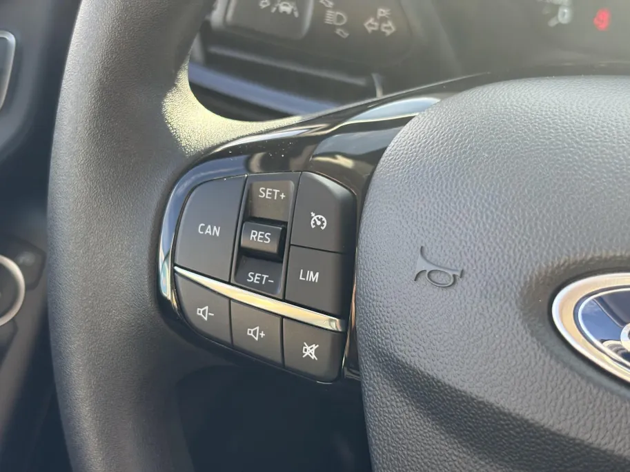 Ford Fiesta 1.1 Trend | Cruise Control | Navi | Park Pilot