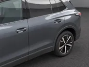 Volkswagen Tiguan 1.5 204pk DSG eHybrid Life Edition · 360 Camera · Wegklapbare Trekhaak · Apple/Android Car Play · Dodehoek Detectie · 19'' Inch · Garantie t/m 30-06-2029 of 100.000km
