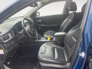 Kia Niro 1.6 GDi Hybrid ExecutiveLine | Compleet dealer onderhouden! | Elektrisch verstelbare stoelen incl. geheugenfunctie | Stoelverwarming- en koeling | JBL geluidsinstallatie | Dodehoekassistentie | Achteruitrijcamera | Navi | Climate control