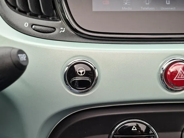 Fiat 500C 1.0 Hybrid Dolcevita CABRIO | CLIMA | NL-auto | rijklaarprijs !!