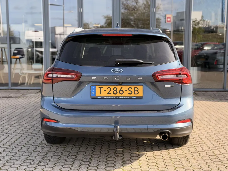 Ford Focus Wagon 1.0 EcoBoost Hybrid Titanium TREKHAAK I  DRIVER ASSISTANCE PACK I WINTER PACK I APPLE CARPLAY / ANDROID AUTO I