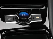 Volkswagen Tiguan 1.5eTSI/150PK R-Line Blackstyle DSG · Panoramadak · Trekhaak · Apple/Android Car Play · Camera · Garantie t/m 30-09-2030 of 100000km.