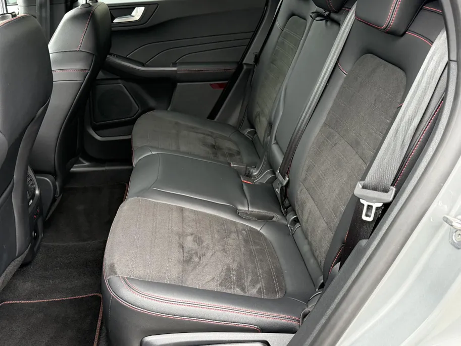 Ford Kuga 2.5 PHEV ST-Line X