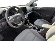 Hyundai IONIQ 1.6 GDi Hybrid i-Motion | Nette auto | Dealer onderhouden | Achteruitrijcamera | Apple CarPlay & Android Auto | Climate control |