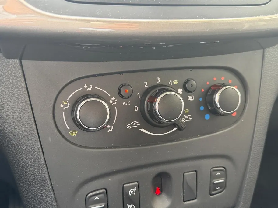 Dacia Logan MCV 0.9 TCe S&S Lauréate | Airco | Cruise Control | 12 MAANDEN GARANTIE ! |
