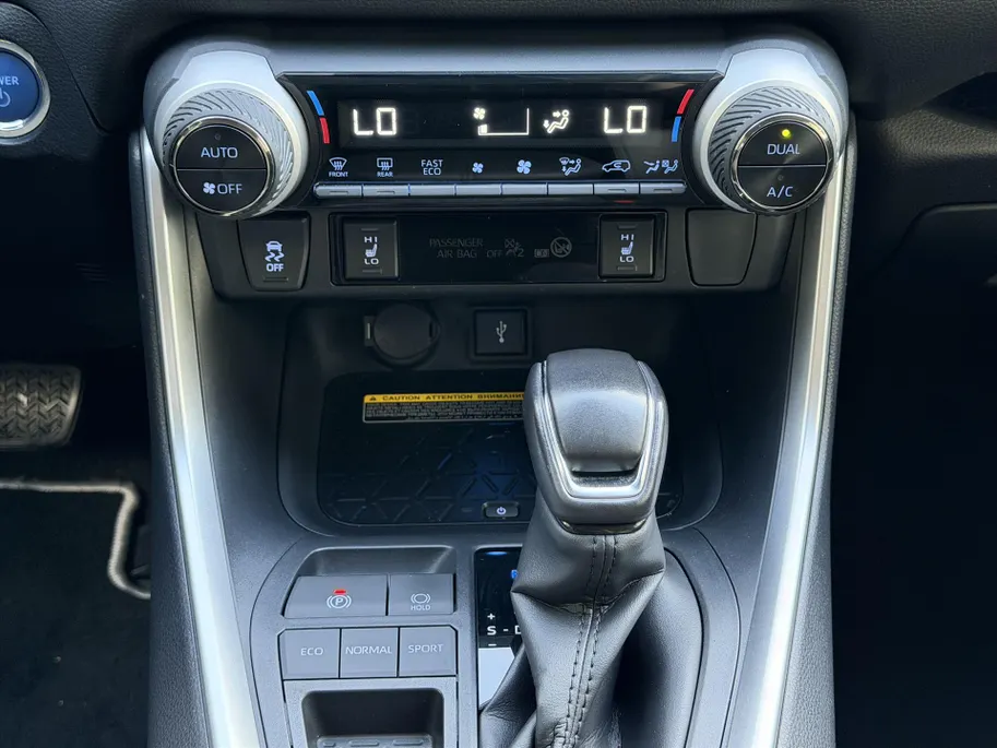 Toyota RAV4 2.5 Hybrid 218pk CVT Executivel l Afneembare Trekhaak l