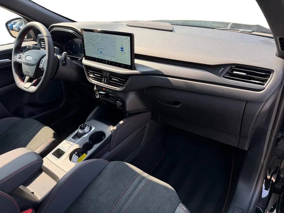 Ford Kuga 2.5 PHEV ST-Line X | Dealer Onderhouden | Garantie tot 24-06-2028 | Trekhaak | 2100KG Trekgewicht | Pano Dak | 360 Graden Camera | Adapt. Cruise Control | BLISS | Winter Pakket | B&O Audio | Elektrische Achterklep