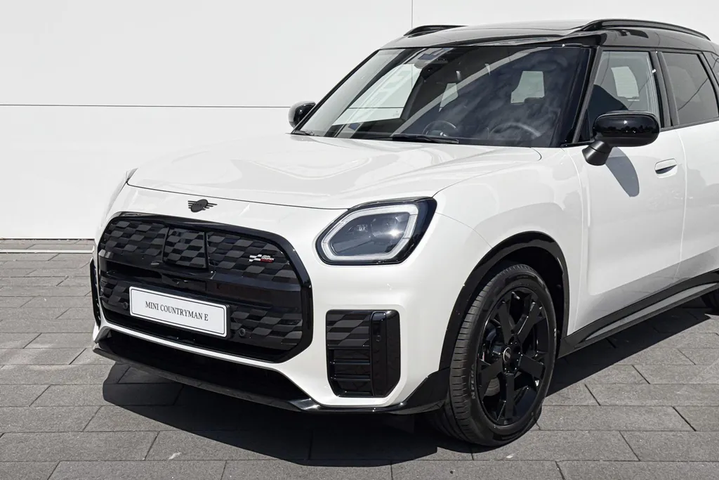 MINI Countryman Electric E John Cooper Works L 66.5 kWh