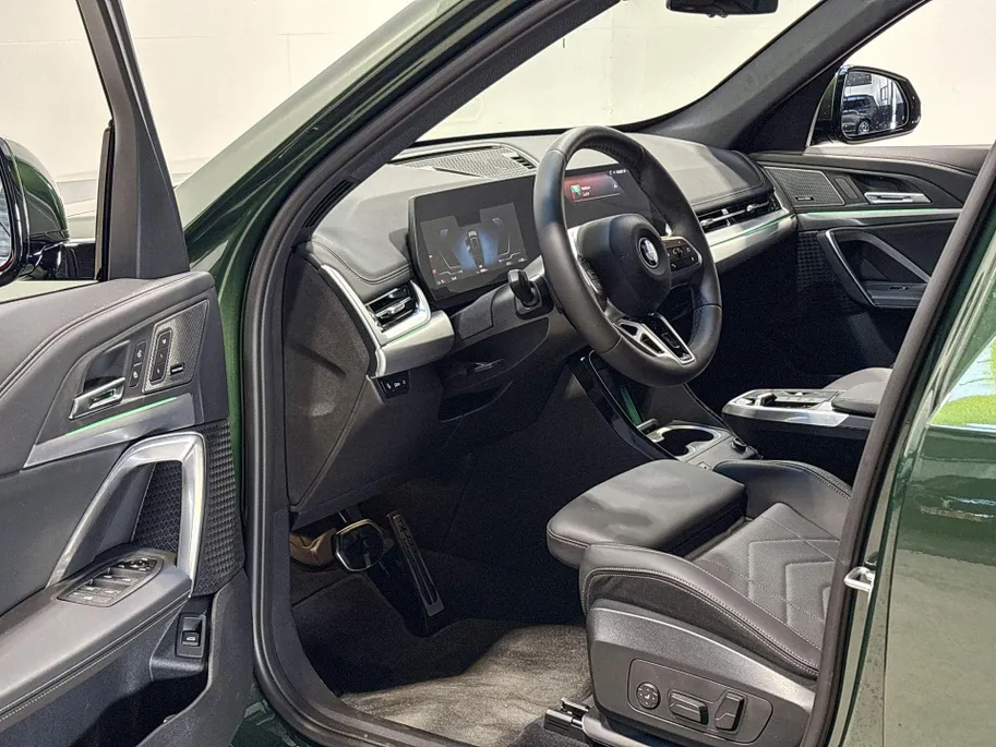 BMW iX1 eDrive20 M Sport Edition Premium Pack