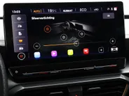 CUPRA Formentor 1.4 TSI e-Hybrid 204pk DSG Essential Limited · Panoramadak · Camera · Elek. Achterklep · Apple/Android Car Play · Keyless ·